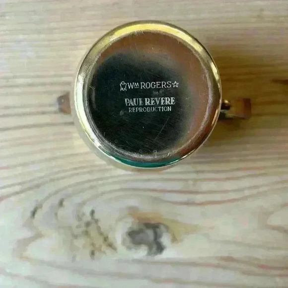 Wm Rogers Paul Revere Reproduction Silverplated Cream Pitcher Vintage - Picture 5 of 6